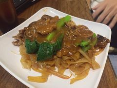 干炒牛河-大四喜茶餐厅(井岸店)