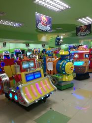 -莫莉幻想儿童乐园(绍兴金帝银泰城店)