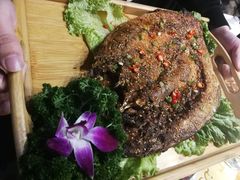 -阿里巴巴海鲜烧烤家常菜(黄岛店)