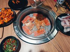 -千滋百味自助烤肉火锅(东门町店)