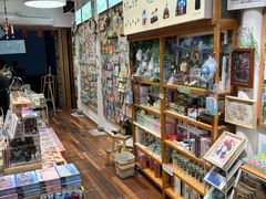 -猫的天空之城概念书店(杭州南宋御街店)