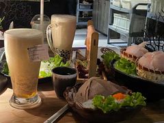 -湊湊火锅·茶憩(杭州湖滨银泰in77店)