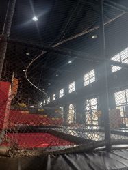 -零重力潮玩运动工厂·蹦床·亲子乐园·(冰山慧谷店)