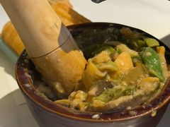 -江边城外烤全鱼(世茂广场店)
