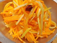 -纳鲁孜·新疆特色餐厅(上海悦荟广场店)