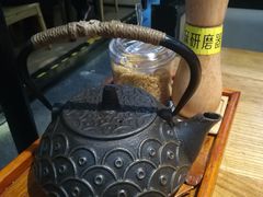 -九锅一堂酸菜鱼(万达广场店)