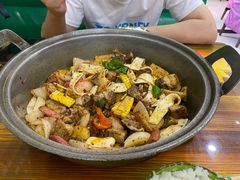 -亚黑亚炕锅农家美食(清水河店)