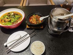 -万重锦·人文川菜馆(骡马市店)