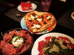 超级爱心水牛芝士披萨-IL TEATRO 精品意大利餐厅