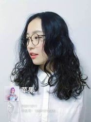 -Miracle集简美发沙龙