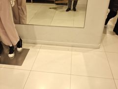 -优衣库(重庆沙坪坝印象汇店)