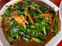 韭菜炒长鱼-三百碗宝应长鱼面(板仓街店)