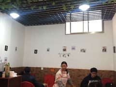 大堂-宏宏无烟石板烧烤