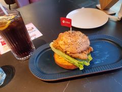 -必胜客(桐乡吾悦广场店)