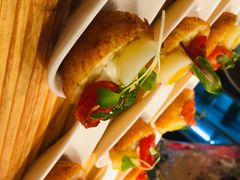 -松山湖凯悦酒店·Café自助餐厅·周末火舞秀表演