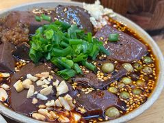 -谢老五跷脚牛肉·非遗传承店