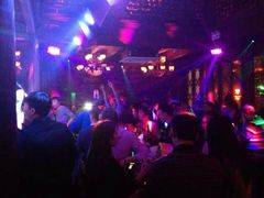 -周庄红庭演艺酒吧