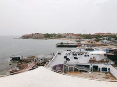 -北戴河碧螺塔海上酒吧公园