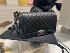-CHANEL(恒隆广场店)
