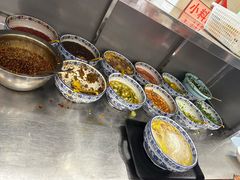 -火烧房子菊花米线(兴盛路店)