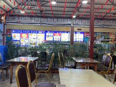 -潘先生平价海鲜城(神州半岛店)