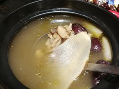 养生药膳鸡汤-万重锦·人文川菜馆(骡马市店)