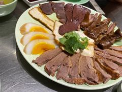 -潮界(LU·ONE凯德晶萃广场店)