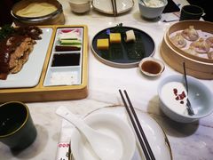 -丰和日丽(瑞虹天地月亮湾店)