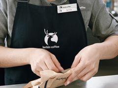 -瑞幸咖啡(万科红立方大厦店)