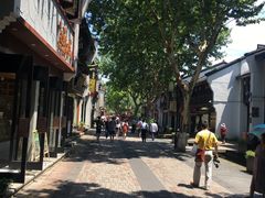 -猫的天空之城概念书店(杭州南宋御街店)