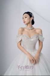 -予白婚纱礼服馆
