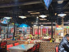 -马路牙子烧烤音乐酒馆(望京店)