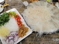 -官塘陈记鱼生·潮汕砂锅粥·牛肉火锅(潮枫路总店)