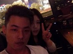 -Helens海伦司(武汉卓刀泉店)