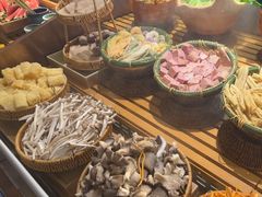 -一绪に寿喜烧(荟聚店)