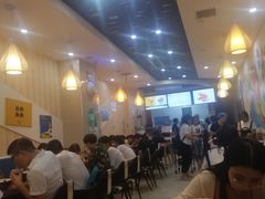 大堂-螺小胖柳州螺蛳粉(钟楼总店)