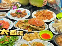 -小海豚•老字号海鲜餐厅(天涯店)