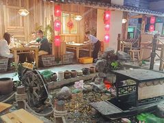 -寻钵记民菜馆·正宗常德钵子菜(滨湖路店)