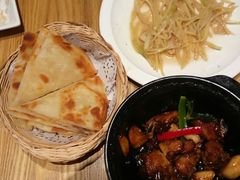 -峨嵋小镇·川菜(勒泰中心店)