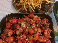 -巴厘龙虾·榜首油焖大虾(音乐学院·沿江酒馆店)