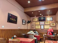 -谢老五跷脚牛肉·非遗传承店
