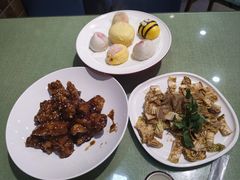 -桃子餐厅·天津菜(王顶堤总店)