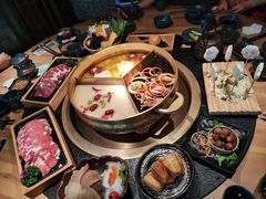 -湊湊火锅·茶憩(上海合生汇店)