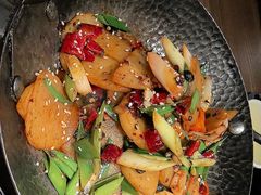 -巴扎屋大盘鸡·新疆菜(汇嘉时代店)