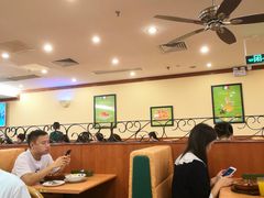 大堂-萨莉亚意式餐厅(新洲家乐福店)