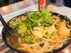 -星林居酸辣米线餐厅