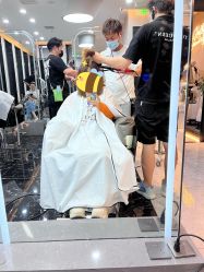点击看大图 -TOP HAIR SALON