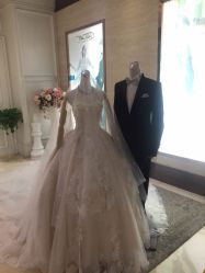 -南京宝娜嫁衣婚纱礼服馆(中央路店)