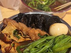 -柳州肥姨妈大骨螺蛳粉(万达中心店)