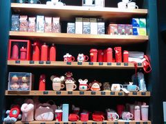 零售区-星巴克臻选(郑州国贸360广场店)